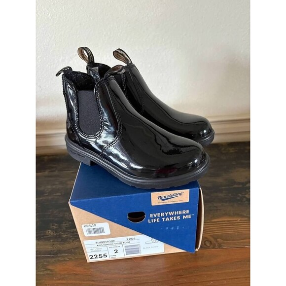 Blundstone Other - Blundstone Kids Elastic Sided Boot Black Patent- SZ 2 AUS/UK -3 US-NIB